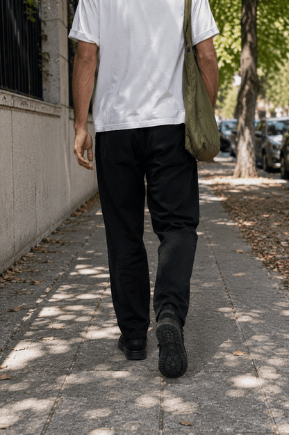 MILOZ BLACK CANVAS - AZLA
